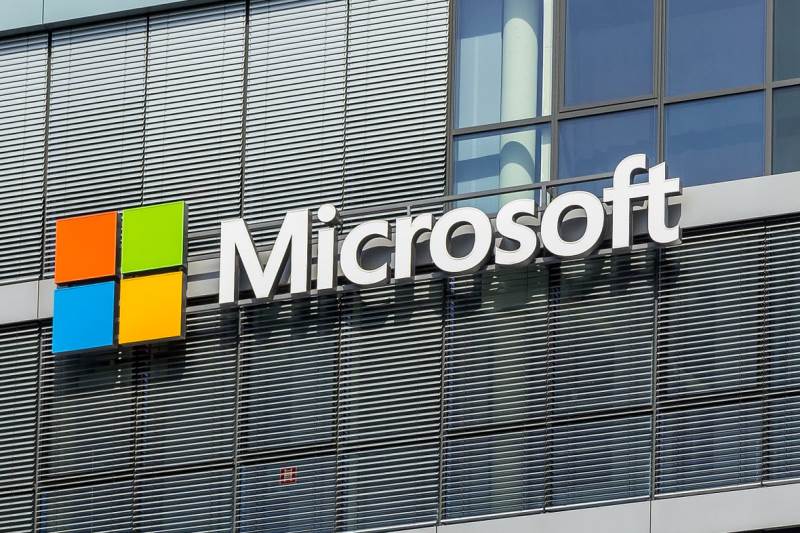 Microsoft plans UK knowledge centre power