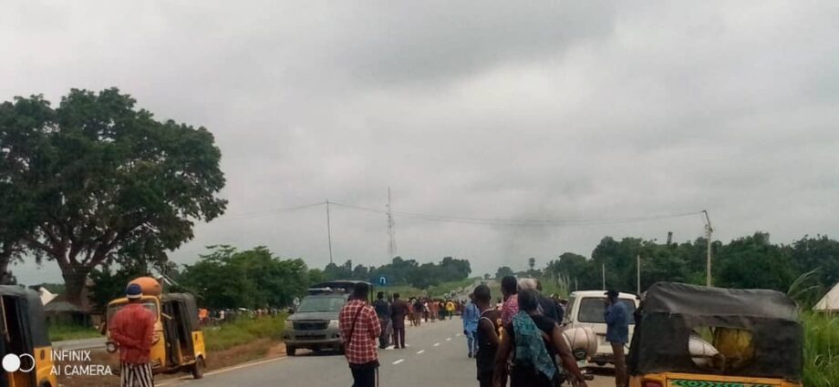 Benue: Villagers block highway over contemporary killings