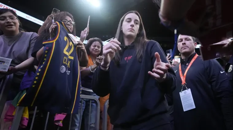 why-is-caitlin-clark-not-playing?-what-to-know-about-fever-star’s-injury-status-for-wnba-playoffs