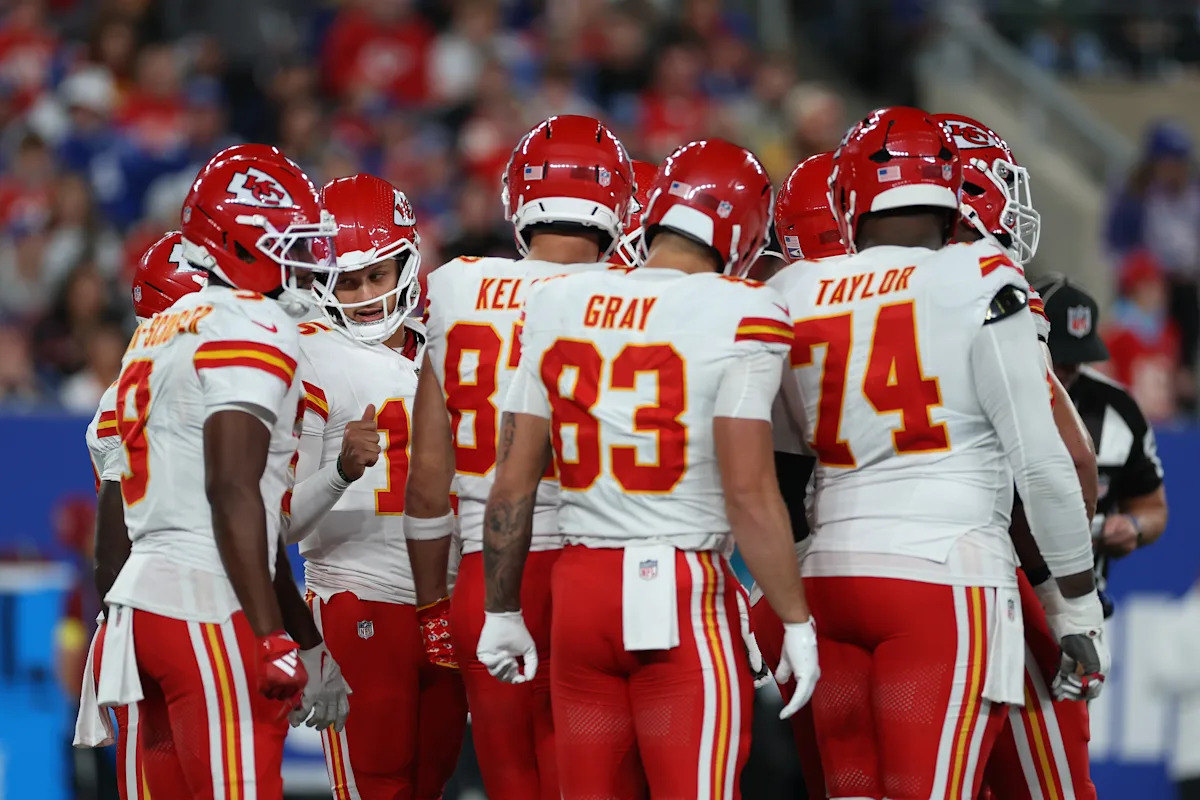 chiefs,-ravens-and-texans-were-thought-to-be-afc-playoff-locks.-why-are-all-3-struggling?