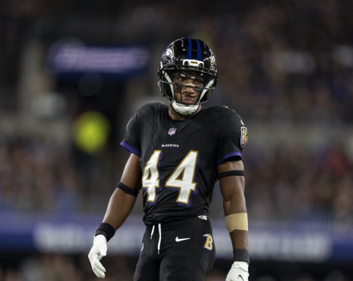 report:-marlon-humphrey-is-expected-to-miss-multiple-weeks-with-calf-injury