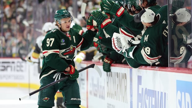 >-wild-sign-winger-kirill-kaprizov-to-richest-contract-in-nhl-history:-$136m-us-over-8-years