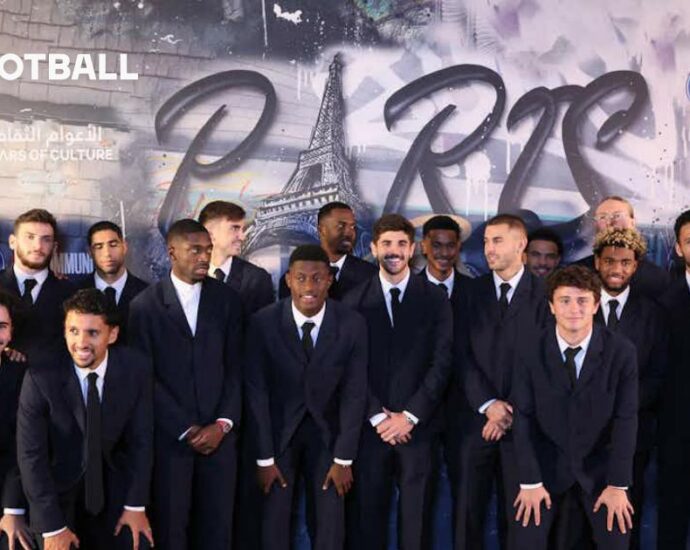 -psg-name-a-surprise-captain-to-face-lille-