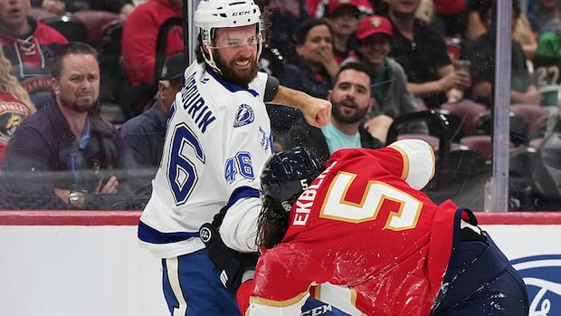 >-nhl-suspends-sabourin-4-games,-lightning-teammate-moser-for-2-after-chaotic-pre-season-finale