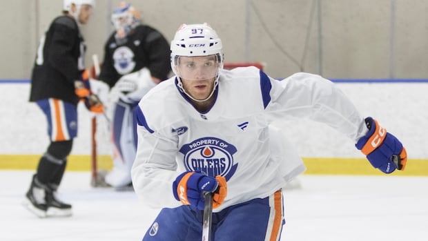>-questions-loom-for-edmonton-oilers,-even-with-connor-mcdavid-extension