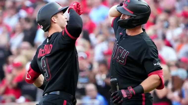 reds’-matt-mclain,-spencer-steer-get-combined-$7.1-million-contract-update