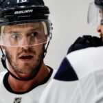 >-start-of-winnipeg-jets’-1st-season-with-jonathan-toews-on-roster-a-reminder-of-bond-between-player,-hometown