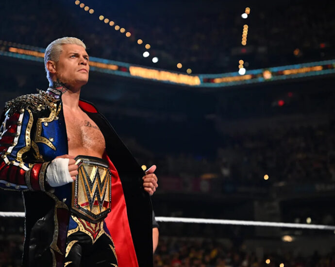 how-to-watch-the-2025-wwe-crown-jewel:-start-time,-schedule,-full-fight-card-and-more