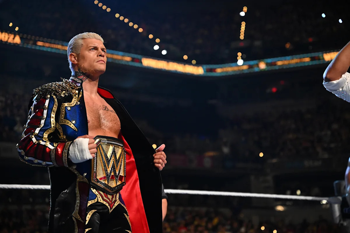 how-to-watch-the-2025-wwe-crown-jewel:-start-time,-schedule,-full-fight-card-and-more