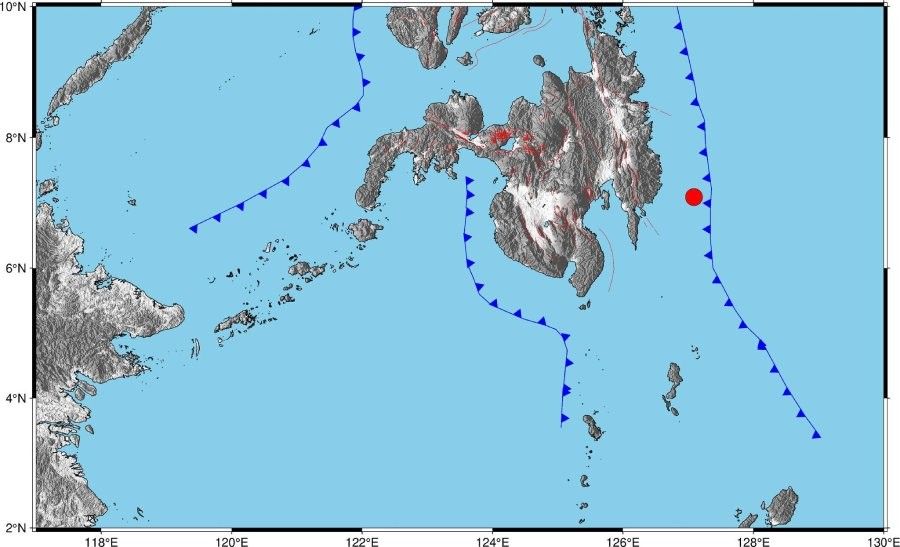 Magnitude 7.6 earthquake strikes off Davao Oriental flit
