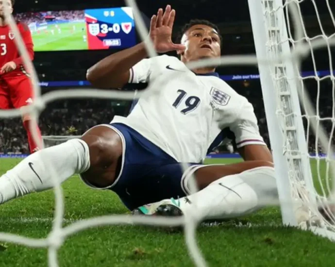 world-cup-2026:-ollie-watkins-leaves-england-camp