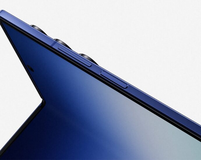 Samsung patents self-therapeutic veil tech for foldable telephones