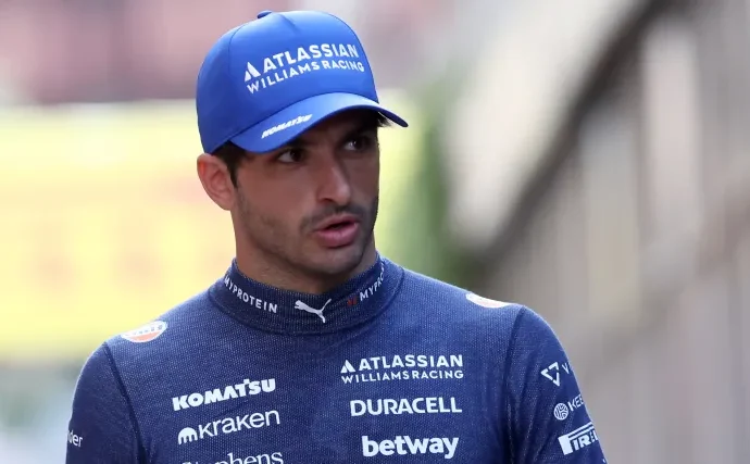 carlos-sainz-earns-grid-penalty-following-kimi-antonelli-clash