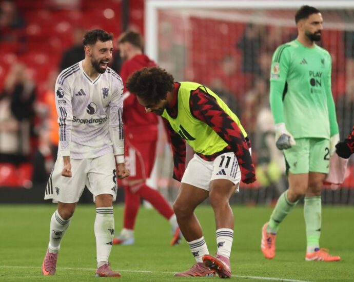 “massive-spaces-around-the-middle”-–-bruno-fernandes-reveals-how-man-united-outsmarted-liverpool