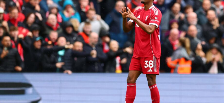 slot-hopeful-over-gravenberch-injury