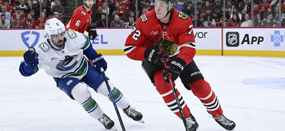 alex-vlasic’s-humble-reaction-to-major-blackhawks-leadership-honor