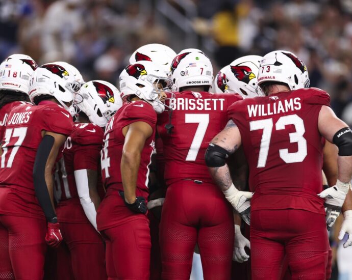 cardinals-tiptoe-through-quarterback-minefield