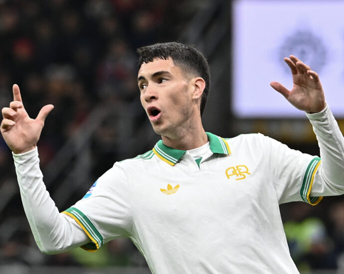 -roma-v-bologna-line-ups:-choices-on-soule,-castro,-orsolini,-holm