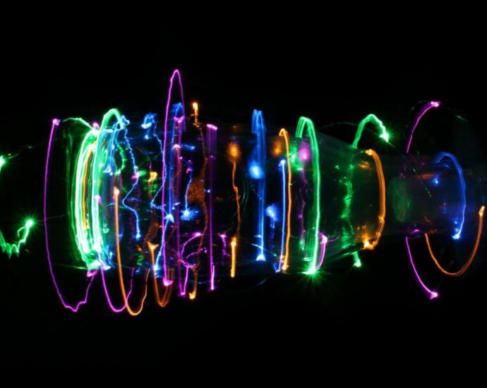 Lumpy ‘caterpillar wormholes’ could well furthermore join entangled unlit holes