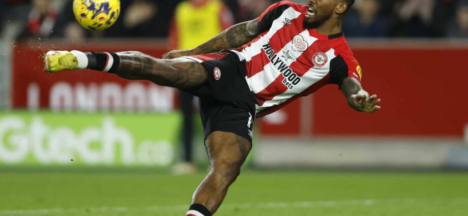 report:-tottenham-hotspur-‘open’-to-signing-former-premier-league-striker