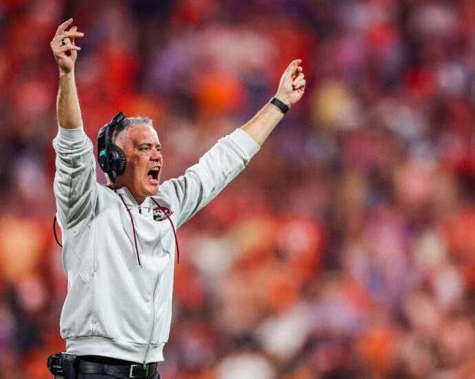 “i’ve-got-elite-expectations-and-we’re-going-to-win-a-championship-here-in-the-very-near-future:”-norvell-defends-trajectory-of-fsu-football-after-latest-loss