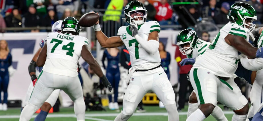 aaron-glenn:-we-have-to-be-better-in-passing-game,-will-evaluate-everything