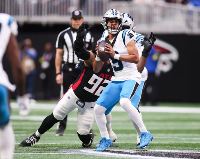 panthers-qb-bryce-young-returns-to-falcons-game-after-suffering-ankle-injury