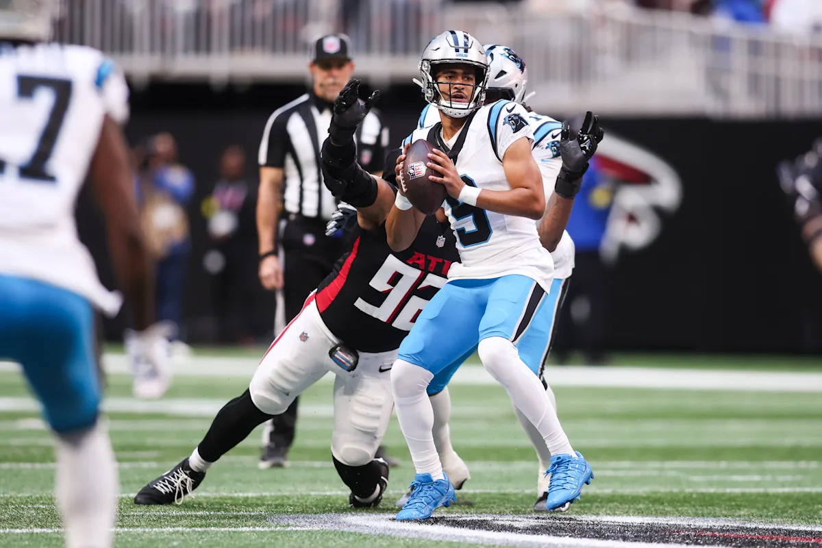 panthers-qb-bryce-young-returns-to-falcons-game-after-suffering-ankle-injury