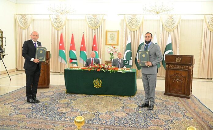 Pakistan, Jordan strengthen ties with four agreements in media, tradition
