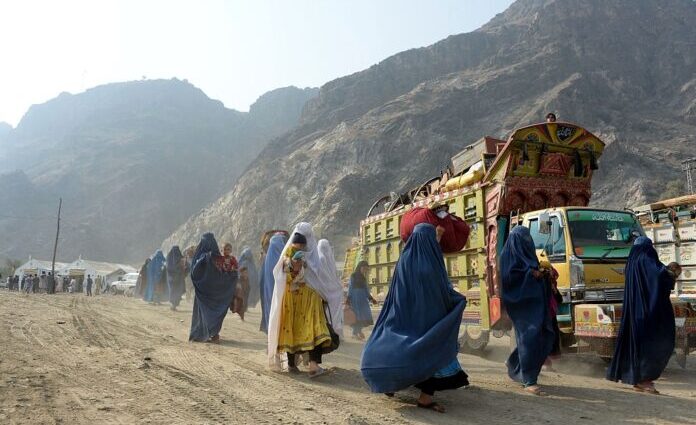 Torkham border sees 2,635 more Afghan departures