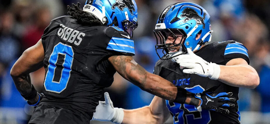 jahmyr-gibbs-up-for-week-12-fedex-air-and-ground-players-of-the-week