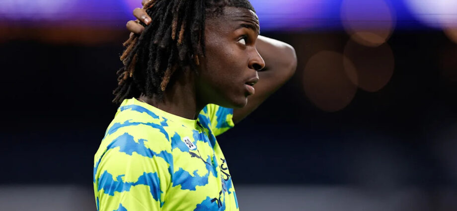 -om-v-newcastle:-official-line-ups-announced,-two-huge-surprises!