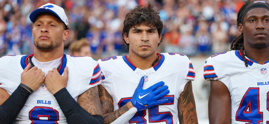 miami-dolphins-add-lb-jimmy-ciarlo-to-practice-squad