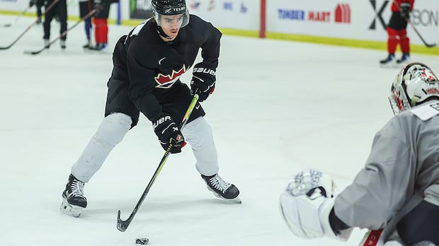 canada-cuts-3-from-world-junior-camp,-roster-at-allowable-25-players